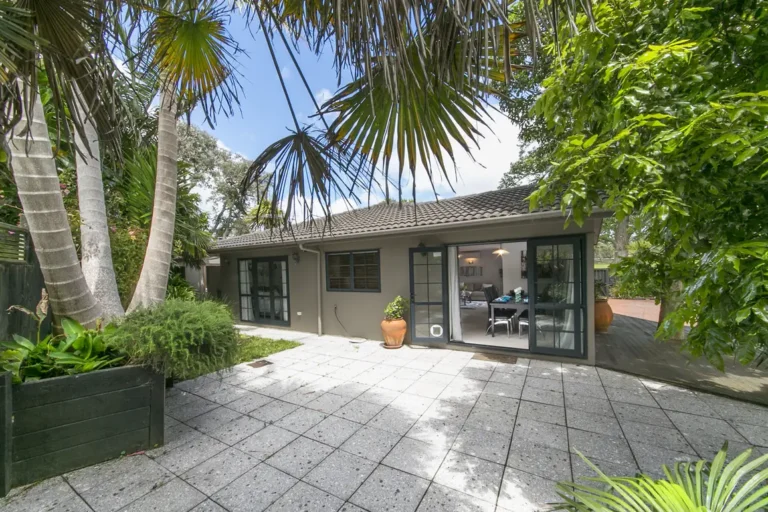 Courtyard and house, Four bedroom home, Auckland
