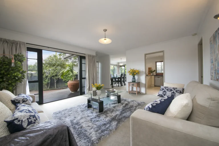 Living room opening to the courtyard, Four bedroom home, Auckland